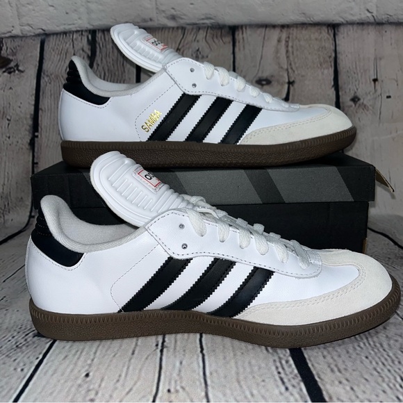 NWT Adidas Samba Classic Sneakers - Picture 5 of 12